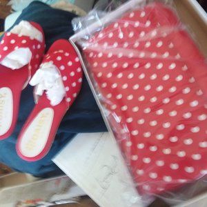 brand new, never worn red polka dot heels and matching purse by Daisy